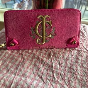 Juicy couture wallet
